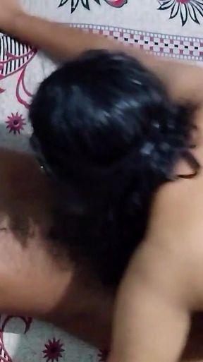 Indian Mallu Aunty Kavitha Kottayam Sex with Boss in a Hotel and Moaning Loud.