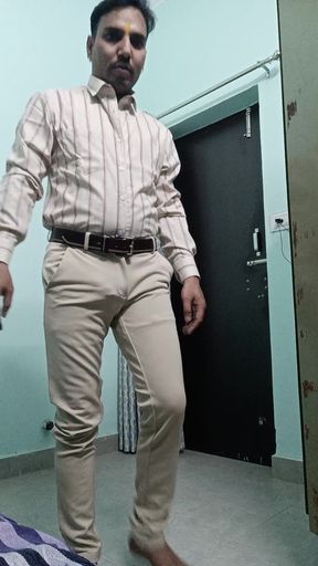 Indian police officer in full masti mood