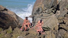 sexo sem camisinha na praia de nudismo