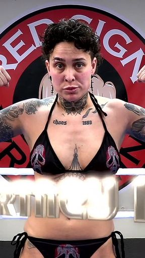 Kourtney Inked Vs Valentina Boux - Sex Fight