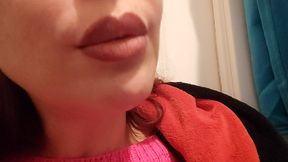 italian housewife humilite you with a friend
