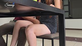 la cunada de mi esposo comiendo pito en la mesa conmigo pt 1
