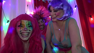 EVA MAY VS THE PINK CLOWNS