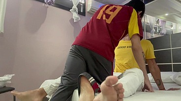 Magrelo pauzudo destruiu meu cuzinho e ainda me deu leite na boca. - Parte I