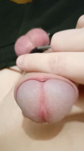 18 year old Russian knows how to masturbate his big penis well