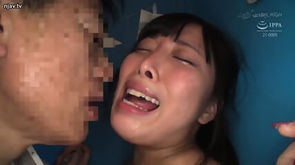 Japanese Perverted Girl Has Rough Sex in a Tanning Salon
