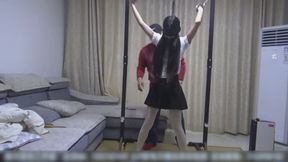 xy-tickling girl