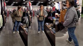 essayage dans l allee du magasin