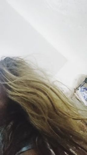 suamiku meniduri mulutku dengan sangat keras