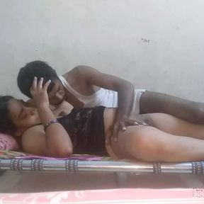 Indian Couple - Horny Telugu Wife Couldn&#039;t Wait To Fuck Wild Sex