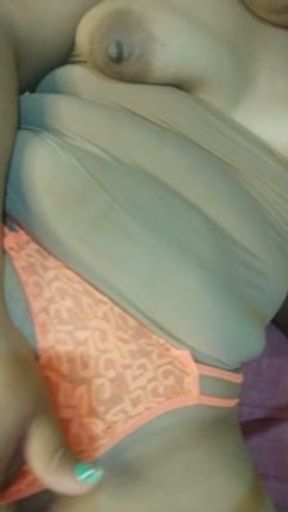 Mira how my pussy stayed after doing this