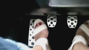 Pedal Pumping: Car moving on the road