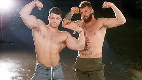 Muscle Meets Passion: Collin Johnnys Steamy Workout Turned Bed Session – 18+