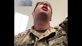 Soldado peidando