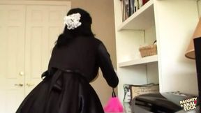 Alexis Amore's Boss Takes Advantage of That Juggernaut Ass&#x1F351;