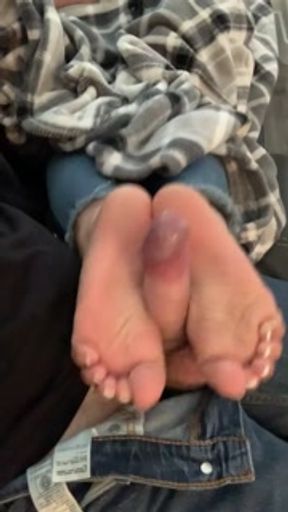 I gave my neighbor a solejob to take me shopping