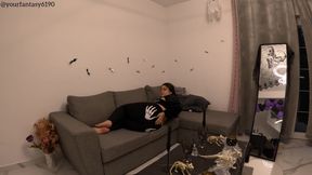 Spooky Farts in Leggings