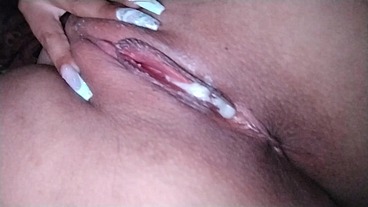 my cuckold mixes his cum with the cum of my lover