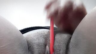 Using a pencil to rub my clitoris and cum