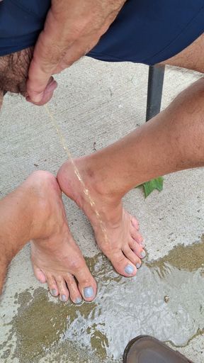 Pissing on my painted toes
