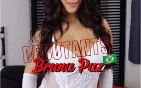 Bruna Paz Likes It Deep in her Belly