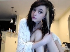 Pov jerk and suck scene with an amateur babe