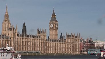 Both chicks get jizz on their pretty faces as a reward for a job well done