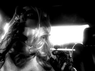 MrsRuthieRoman - a marture TG golden-haired smokin' two VS120 menthols in her car
