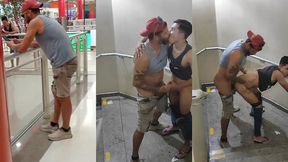o novinho da escadaria