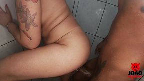 transando sem camisinha no banheiro com a ninfeta de rio grande do sul - sumaya ganesha * joao o safado