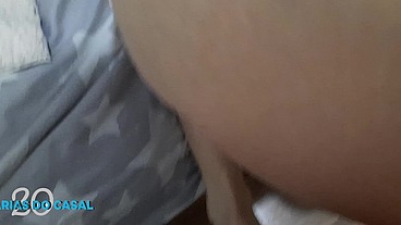 Sexo sem camisinha a todo vapor com coroa