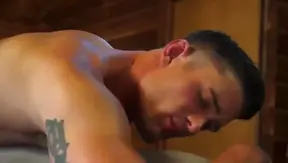 Security Guard Devours Huge Cock with Fierce Lust – GayFun 18+