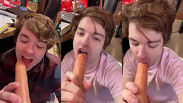 Submissive Twink Niko Springs Wants to be Your Faggot