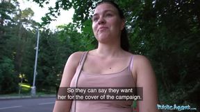 Kiara Flow opens her long legs to fuck a stranger outdoors