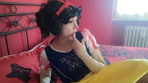 chantalchannel as burping hot snowhite disney princess