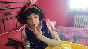 chantalchannel as burping hot snowhite disney princess