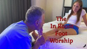 In Room Foot Worship - Rachel Adams And Antickl Foot Massage with Oiled Feet, Wrinkled Soles, Toe Licking, Sole Licking, Toe Sucking, Oily Foot Play MP4