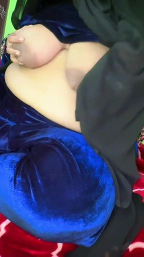Moroccan Muslim Hot Wife Ready to Gets Anal Fucked From Stranger Guy, Please Fuck My Big Ass and Suck My Huge Boobs