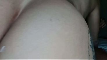 Sentando com cuzinho e levando tapa na cara pq &eacute_ assim que uma puta tem que ser tratada