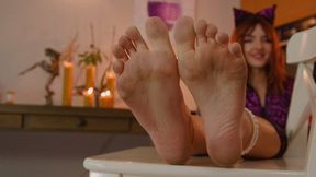 Dirty Feet Of Stella In Violet Catsuit - 4K