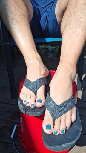 Showing off my painted toes and flip flops