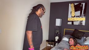 qos tiffy meets her porn crush, swallows the huge load she s been dreaming about