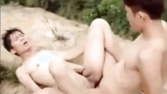 Asian Twink Bareback Fucked Outdoors in Amateur Public Hookup
