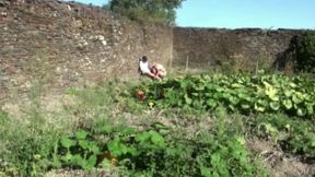 596 sexy arab fucked by a top twink in exhib garden