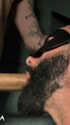 Citebeur.com - Plan pipe arabe barbu footballer latino   Clip 1