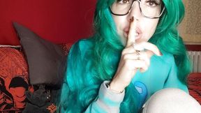 Shut up! Stepmom might see us!
