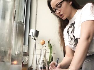 Dani Daniels . com - Scientist Dream Solo Super Concupiscent Squirting