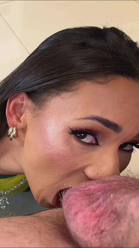 Best Hardcore Fuck and Blowjob - Sexy Brunette MILF Gets Fucked in Doggy Style and Cowgirl Ride Bts