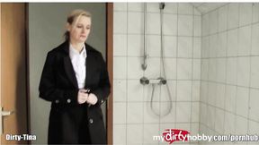 Beautiful girlfriend's blowjob clip