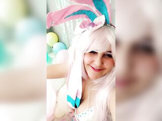 I blowed up a lot for this movie scene and photoset #balloons #looner #cosplay #bunnylooner